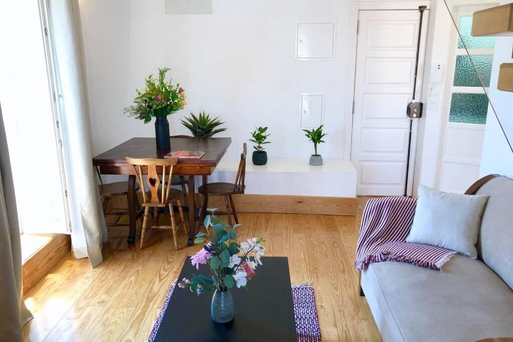 32 Top - Center Of Lisbon Duplex Apartment, Barrio Alto Zewnętrze zdjęcie