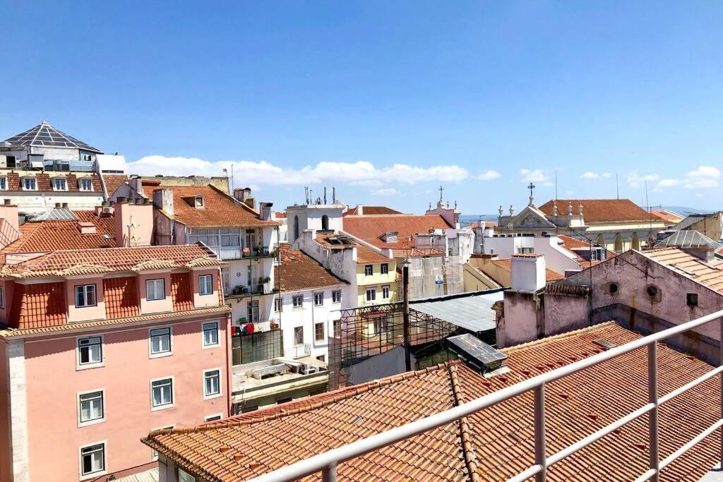 32 Top - Center Of Lisbon Duplex Apartment, Barrio Alto Zewnętrze zdjęcie