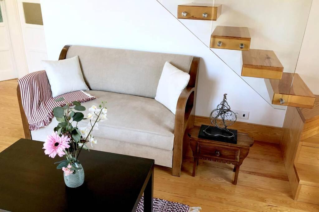 32 Top - Center Of Lisbon Duplex Apartment, Barrio Alto Zewnętrze zdjęcie