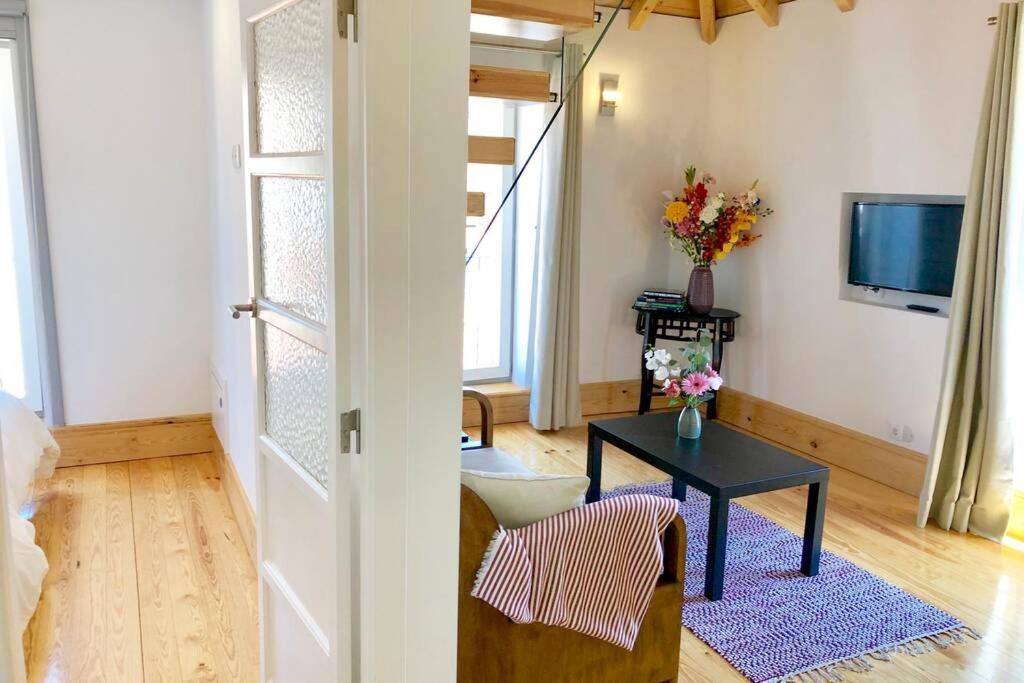 32 Top - Center Of Lisbon Duplex Apartment, Barrio Alto Zewnętrze zdjęcie