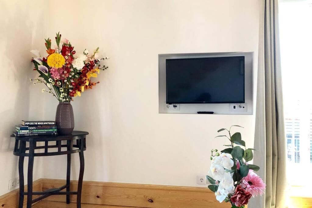 32 Top - Center Of Lisbon Duplex Apartment, Barrio Alto Zewnętrze zdjęcie